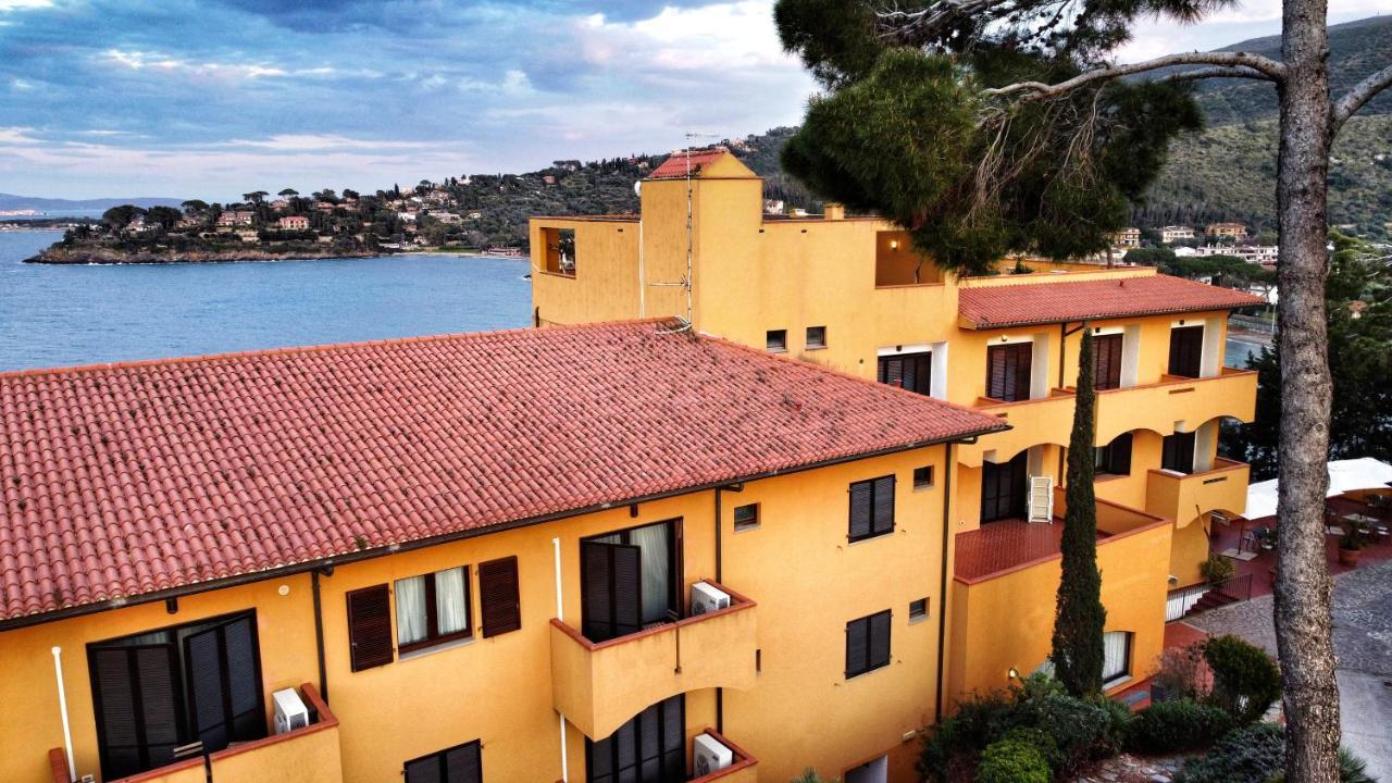 Albergo Filippo II Порто Санто Стефано Экстерьер фото