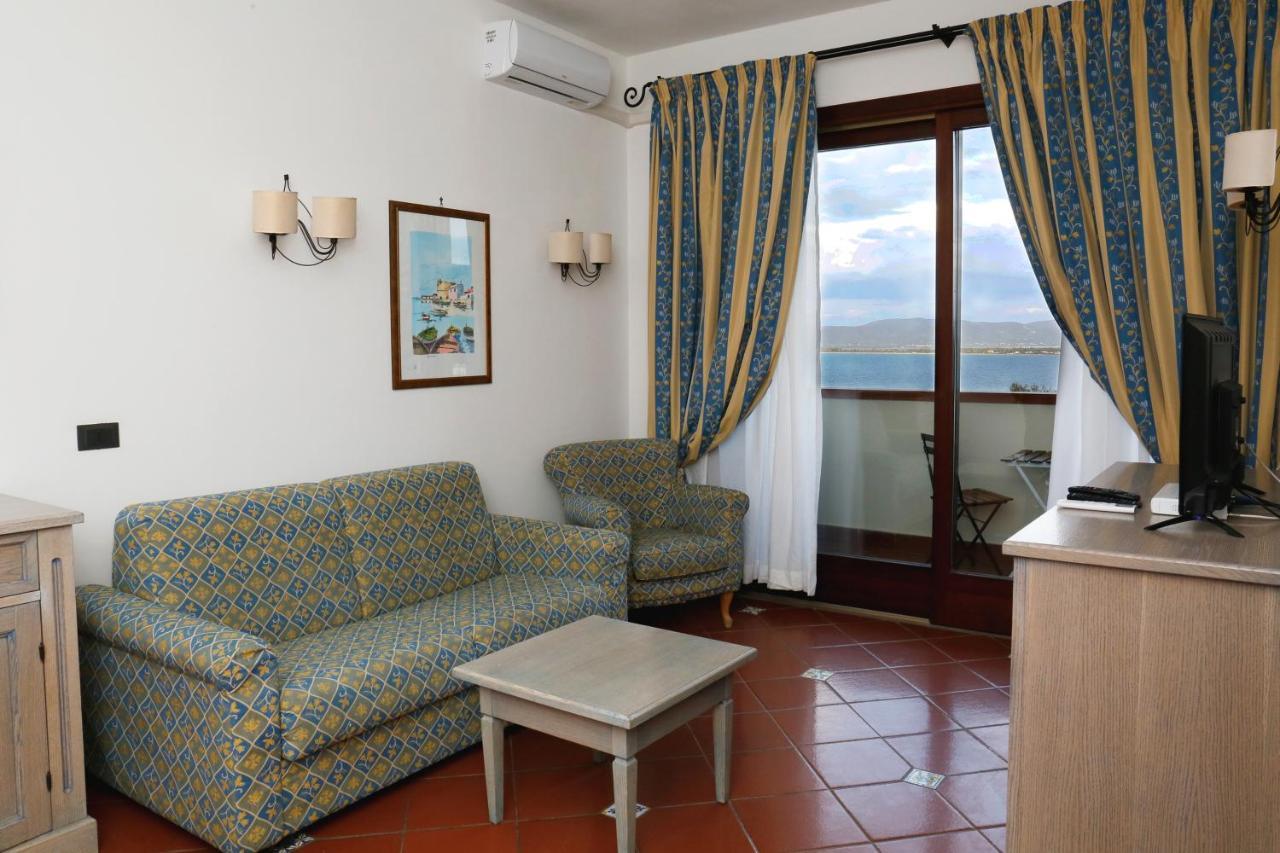 Albergo Filippo II Порто Санто Стефано Экстерьер фото