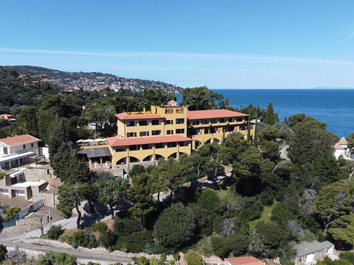 Albergo Filippo II Порто Санто Стефано Экстерьер фото