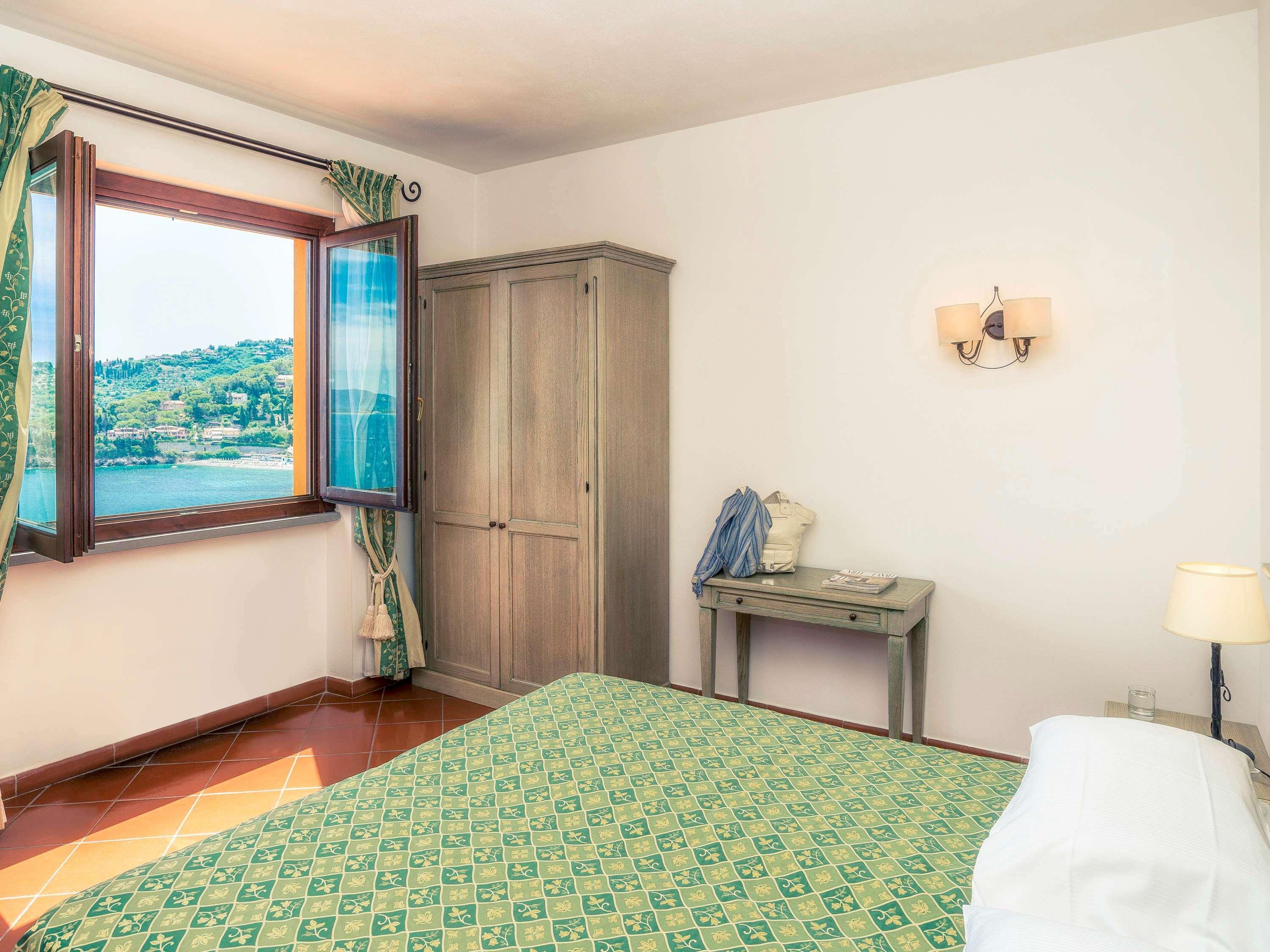 Albergo Filippo II Порто Санто Стефано Экстерьер фото